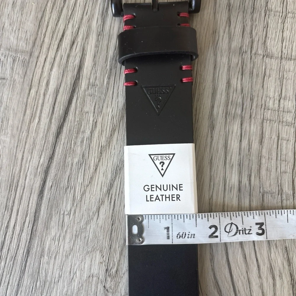 GUESS Black Genuine Leather Belt Size Medium 34-36 NWT